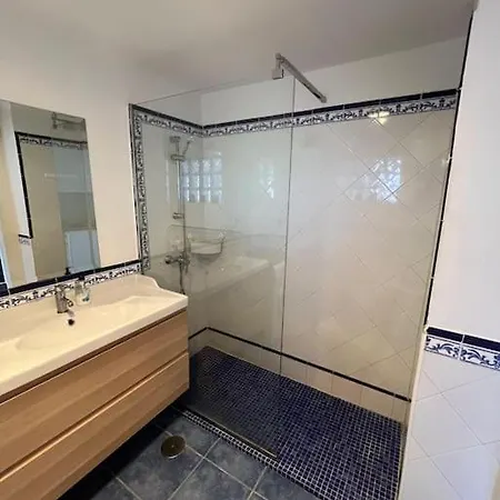 Oasis Royal דירה *